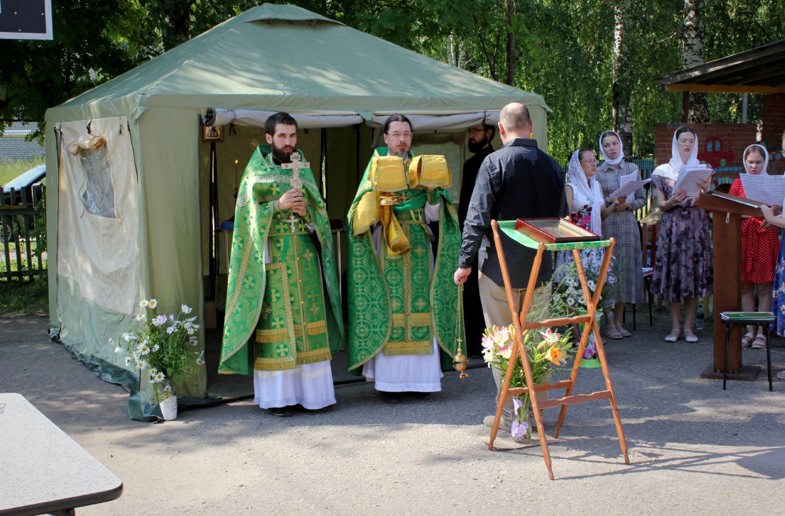 Миссионерская литургия в деревне Пекшикслоа