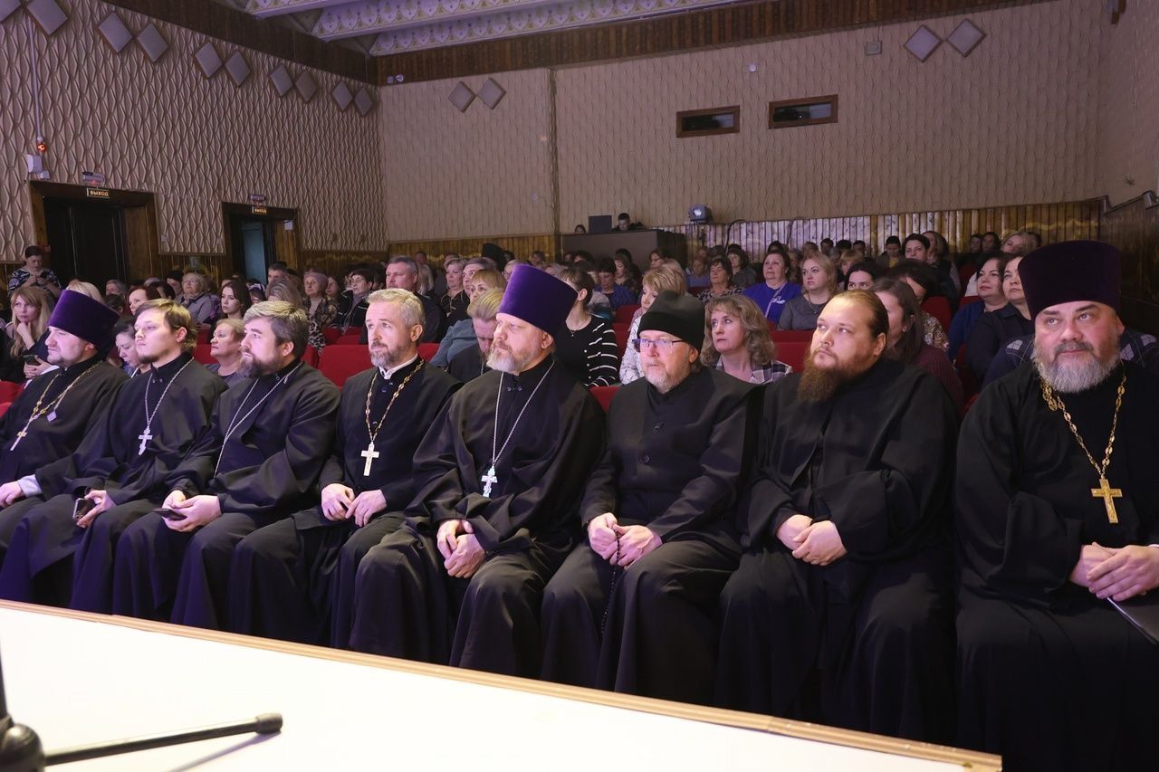 🆕 В Волжске состоялся муниципальный этап Рождественских чтений