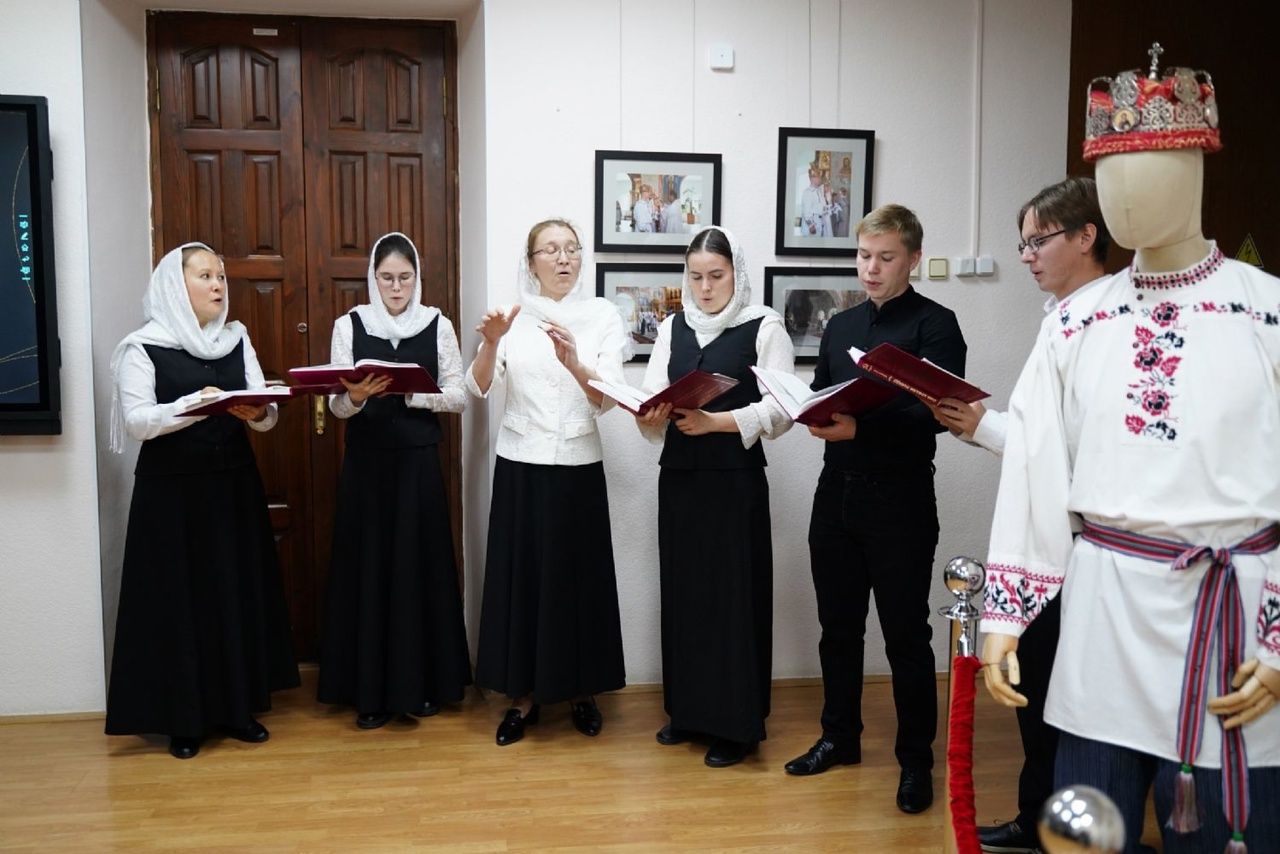 🆕 В Музее истории города Йошкар-Олы открылась выставка «Один раз и на всю жизнь»