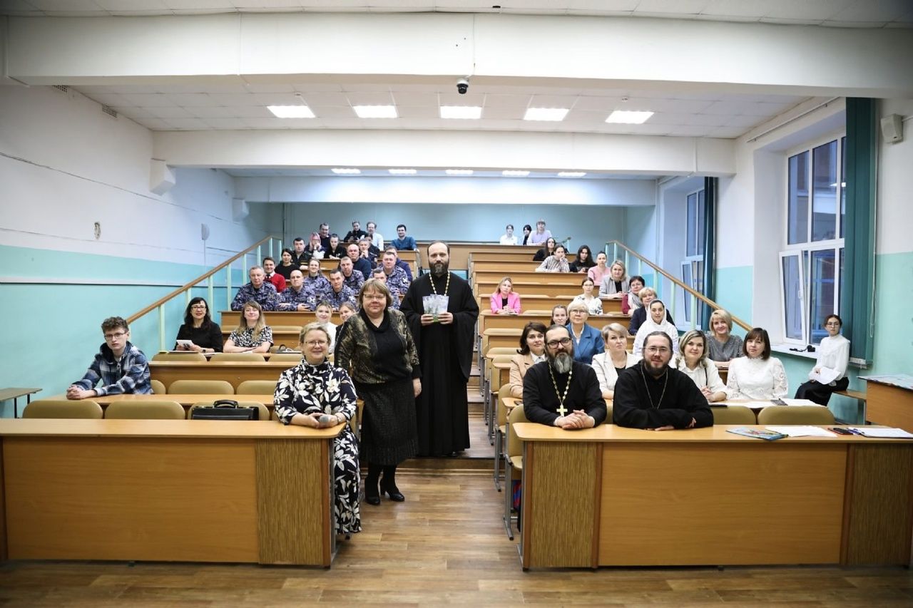 🆕 В Йошкар-Олу прибыл заместитель председателя Синодального миссионерского отдела иерей Сергий Фуфаев