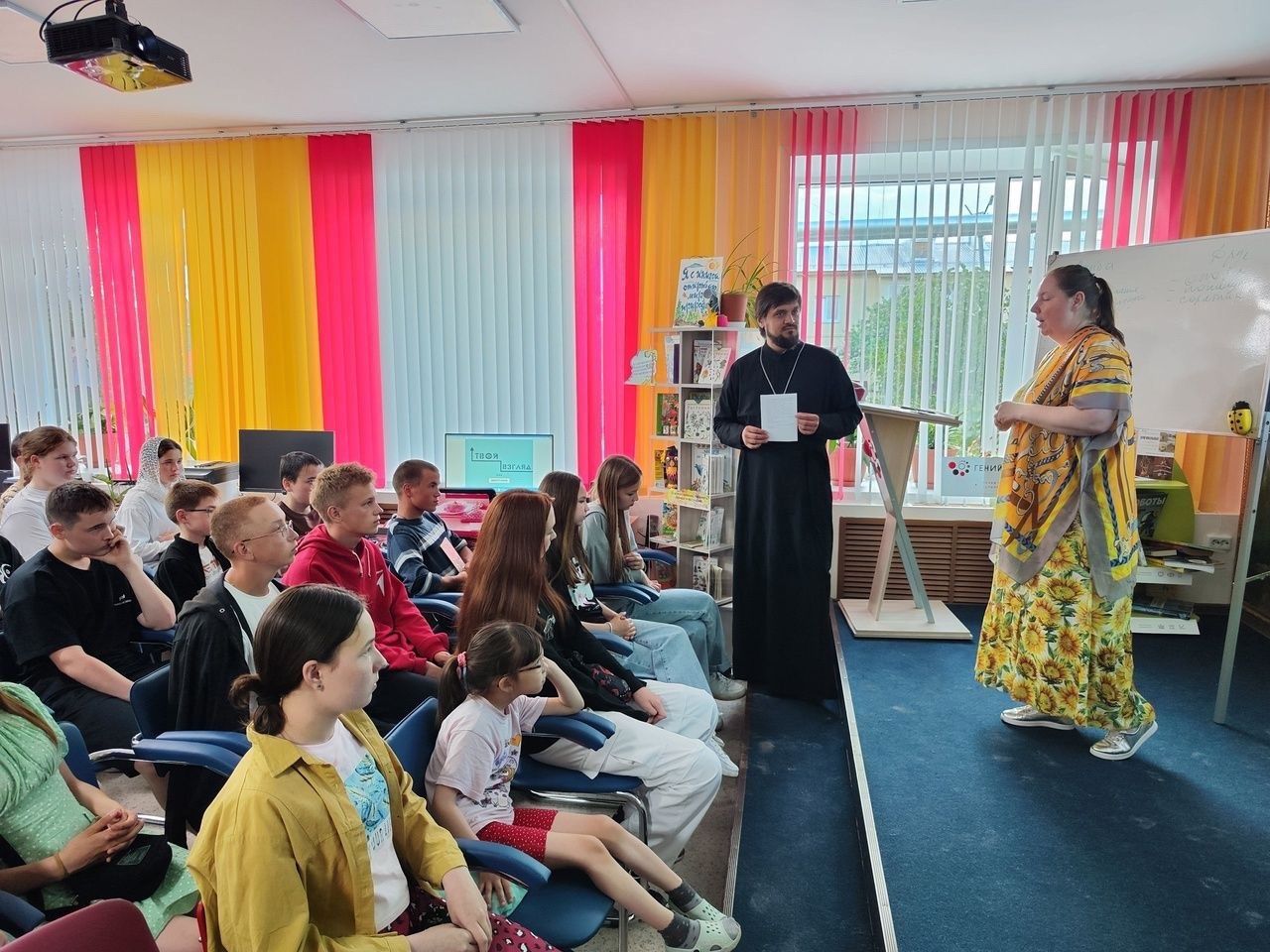 Дискуссионный клуб «Твой взгляд» провел встречу с молодежью поселка Морки