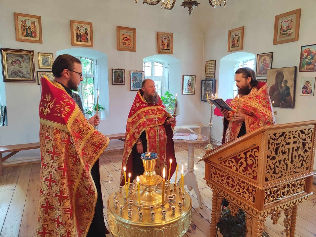 В селе Пертнуры совершена соборная Литургия на горномарийском языке