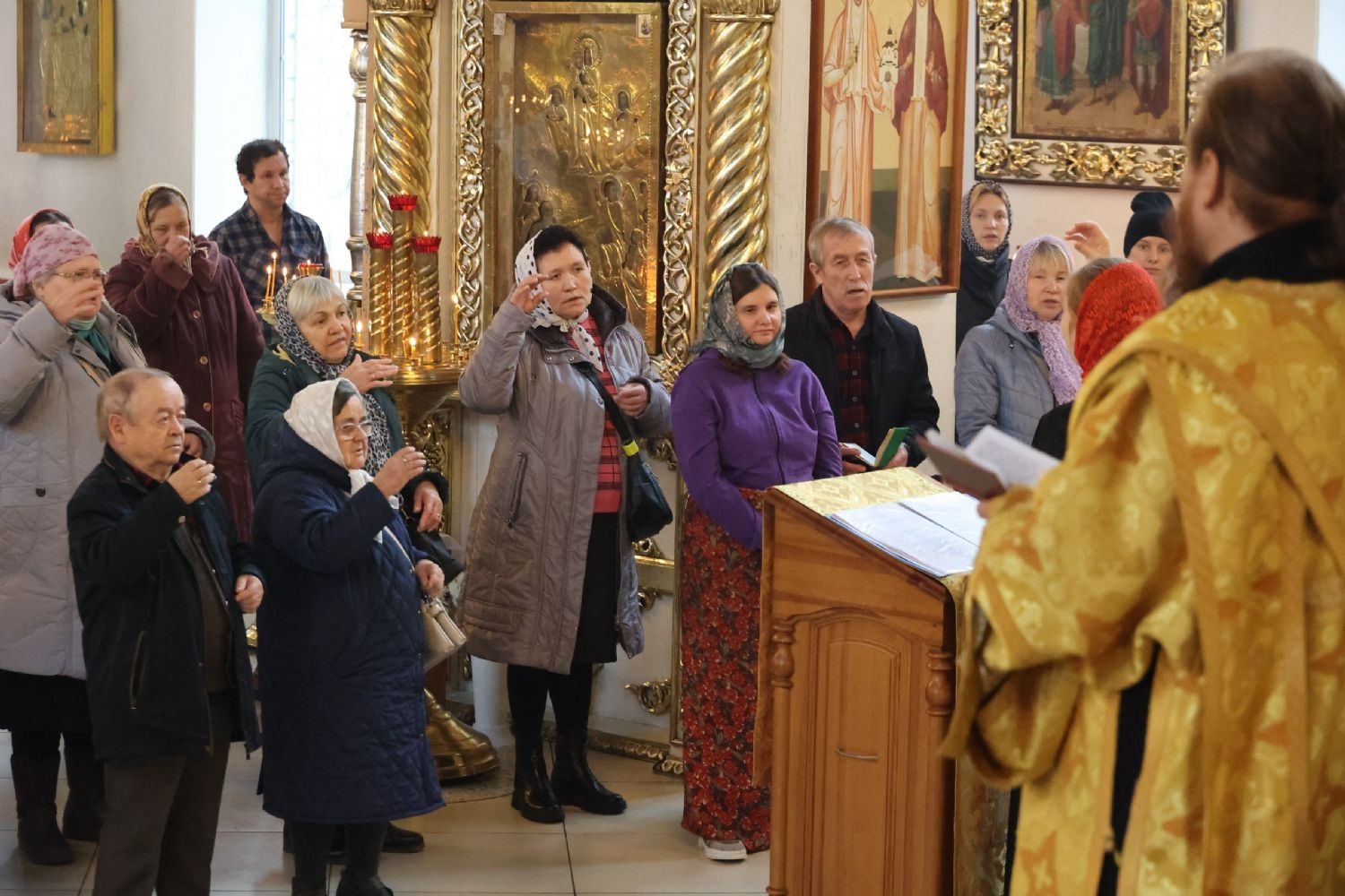 🆕 В Волжске впервые была совершена Литургия для инвалидов по слуху и слабослышащих