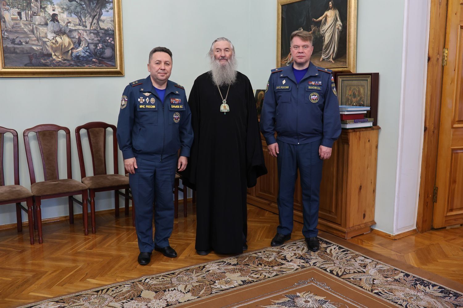🆕 В Марий Эл прошла рабочая встреча руководства МЧС России с митрополитом Иоанном