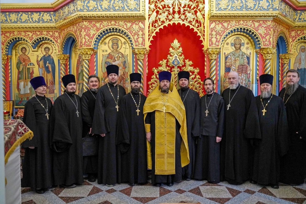 🆕 В Православном центре началось обучение священнослужителей