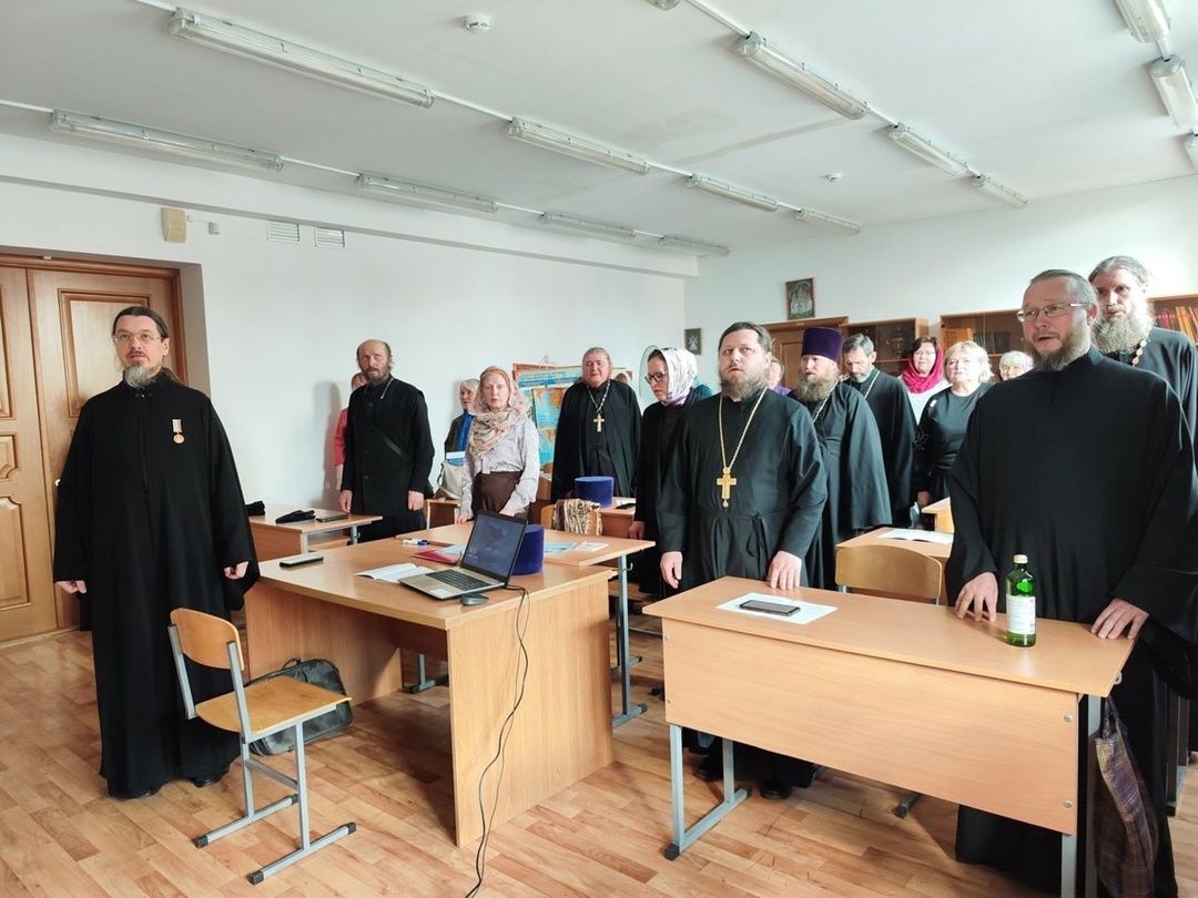 🆕 Работа Миссионерской секции Мироносицких чтений