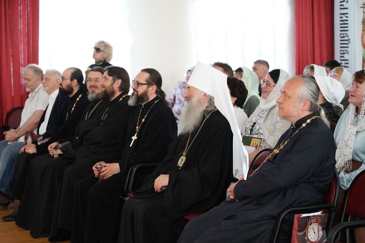 🆕 В Православном центре состоялся выпуск образовательных курсов во имя священномученика Адриана Троицкого