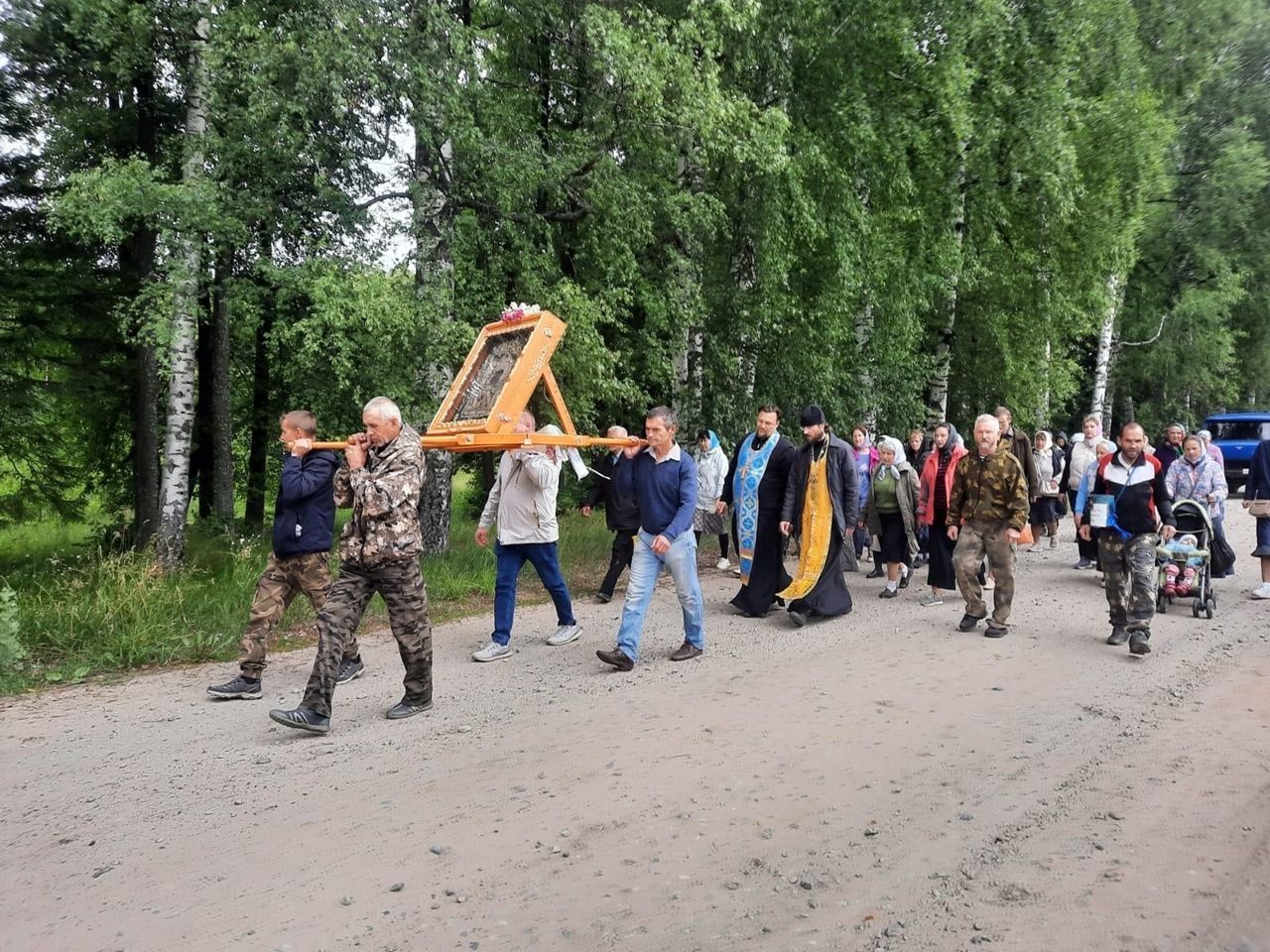 🆕 Крестный ход с Владимирской иконой Богородицы перешел из Килемарского района в Горномарийский