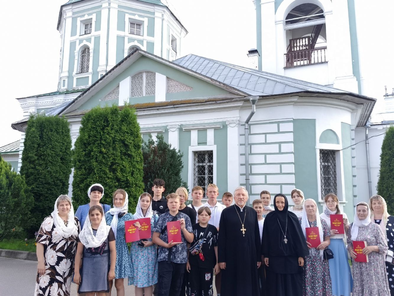 🆕 Учащиеся Юринской воскресной школы совершили паломническую поездку к древним святыням Твери